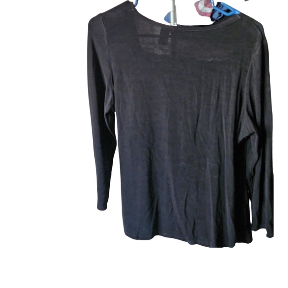 French Laundry Ladies crossover top - Picture 2 of 3